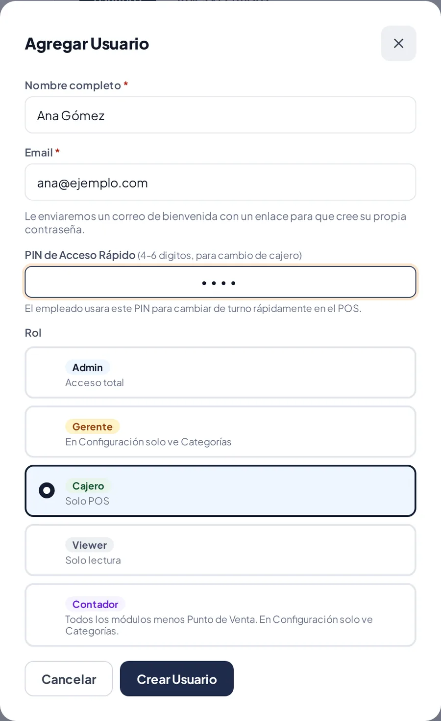 Agregar Usuario: nombre, email, PIN y rol.